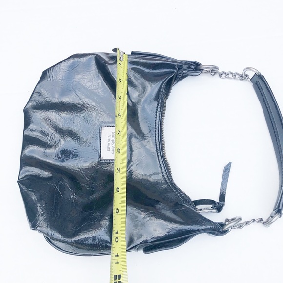 Simply Vera Vera Wang Black Shoulder Bag - Picture 4 of 8